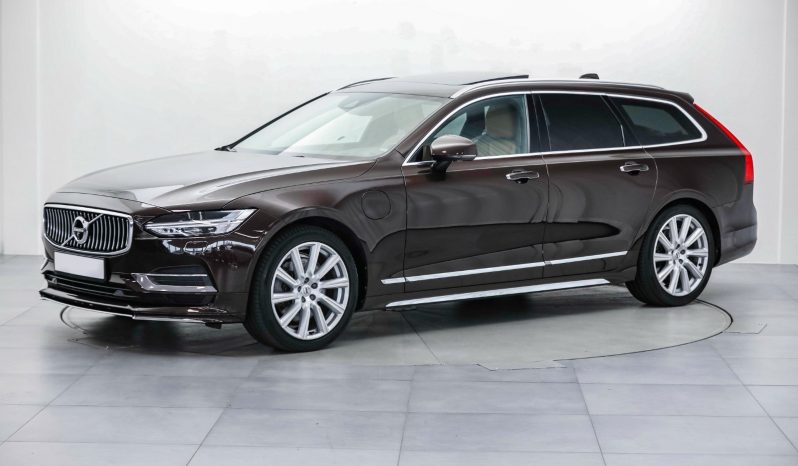 Volvo V90 T8 full