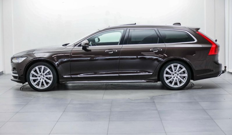 Volvo V90 T8 full