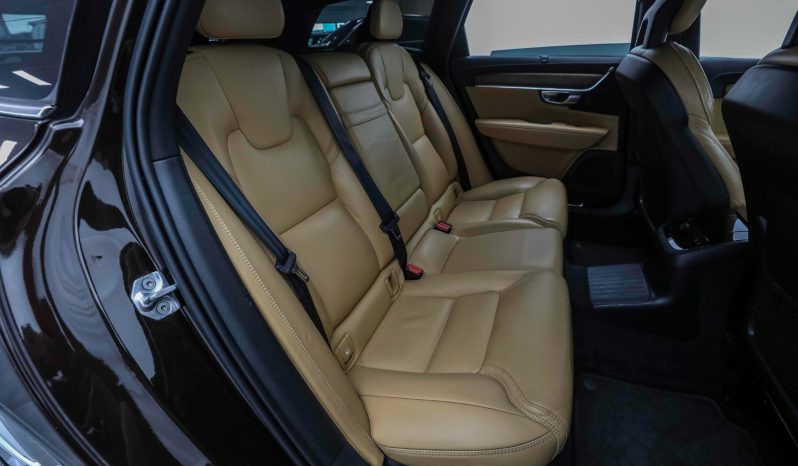 Volvo V90 T8 full