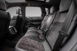 Porsche Cayenne full