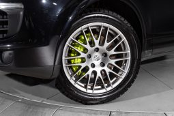 Porsche Cayenne full