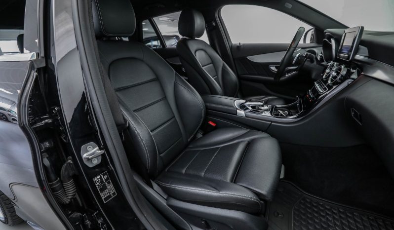 Mercedes-Benz C-Class 350e AMG full