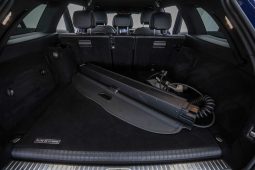 Mercedes-Benz C-Class 350e AMG full