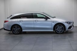 Mercedes-Benz CLA 250e full