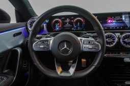 Mercedes-Benz CLA 250e full