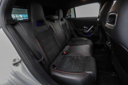 Mercedes-Benz CLA 250e full