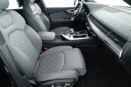 Audi SQ7 full