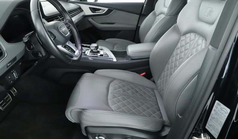 Audi SQ7 full