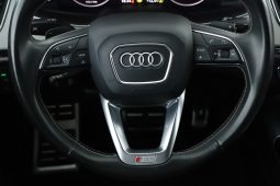 Audi SQ7 full