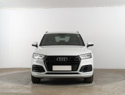 Audi Q5 full