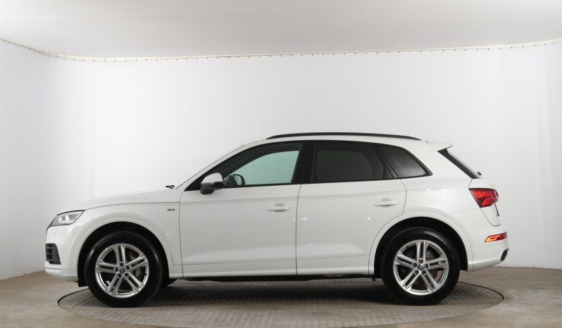 Audi Q5 full