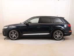 Audi SQ7 full
