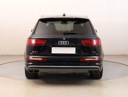 Audi SQ7 full