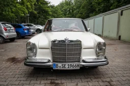 Mercedes Benz W108 250 SE full