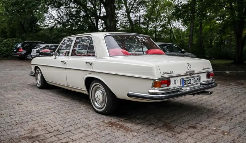 Mercedes Benz W108 250 SE full