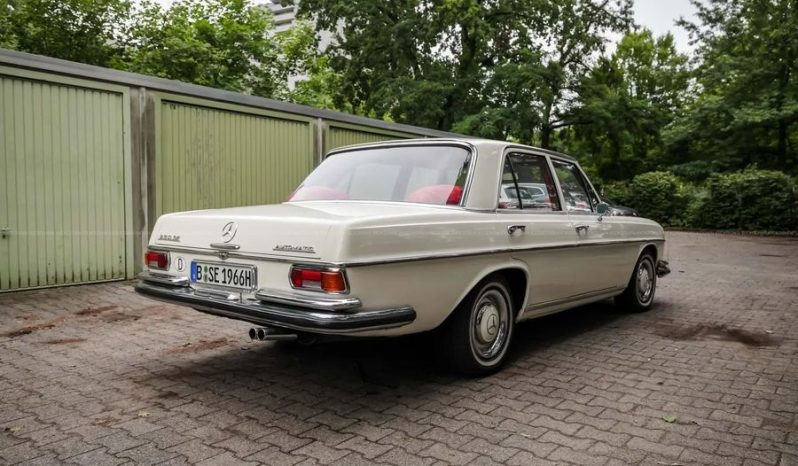 Mercedes Benz W108 250 SE full