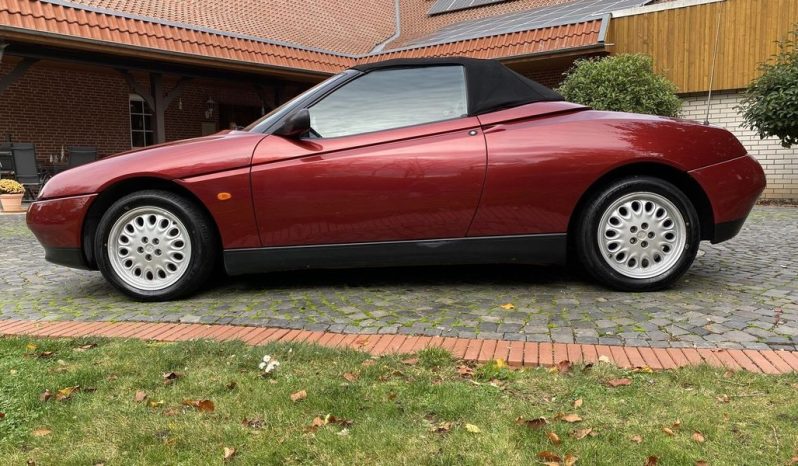Alfa Romeo 916 full