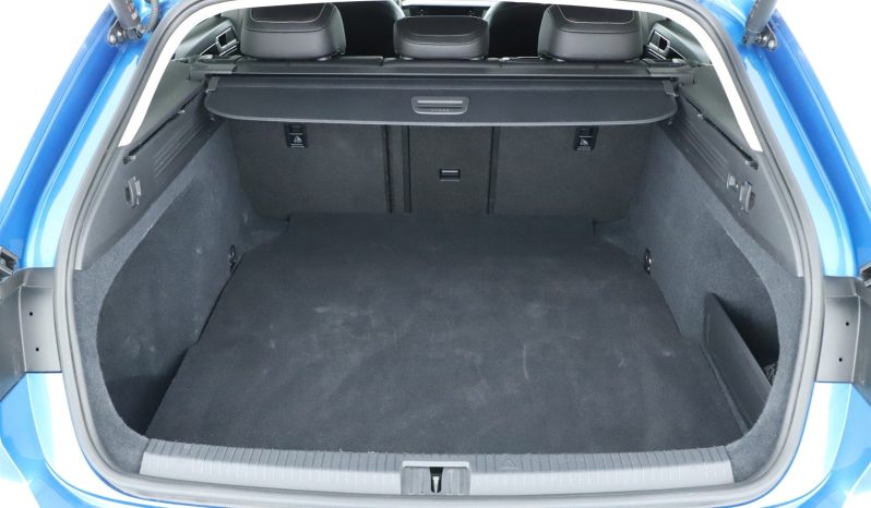 Volkswagen Arteon, 2022 full