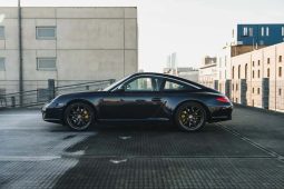 Porsche 911 997 Targa 4 full