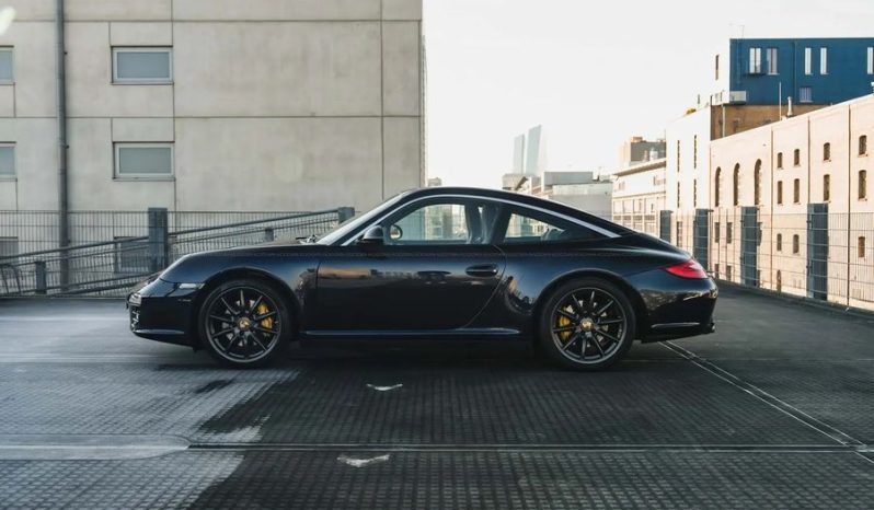 Porsche 911 997 Targa 4 full