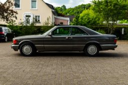 Mercedes-Benz 560 full