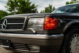 Mercedes-Benz 560 full