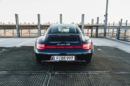 Porsche 911 997 Targa 4 full