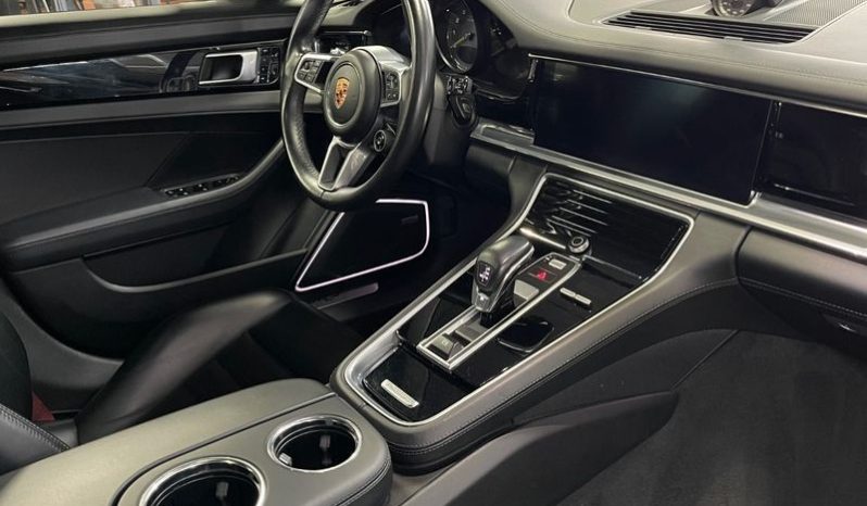 Porsche Panamera full