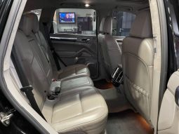 Porsche Cayenne Turbo full