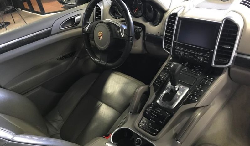 Porsche Cayenne Turbo full