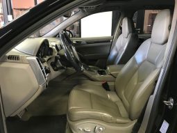 Porsche Cayenne Turbo full