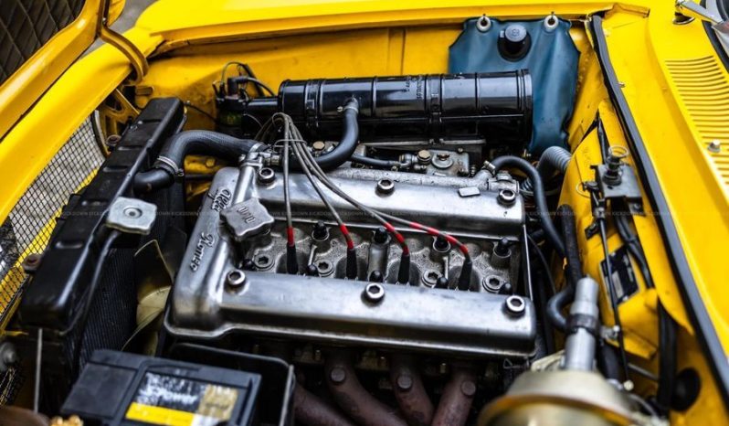 Alfa Romeo GT 1300 Junior full