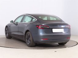 Tesla Model 3 full