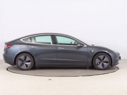 Tesla Model 3 full