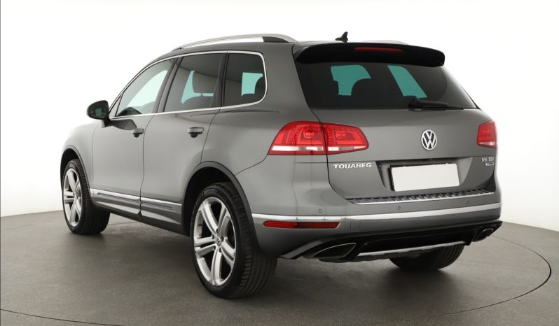 Volkswagen Touareg, 2015 full