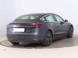 Tesla Model 3 full
