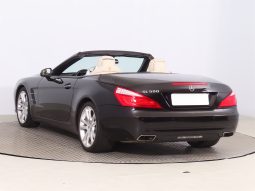 Mercedes-Benz SL, 2012 full