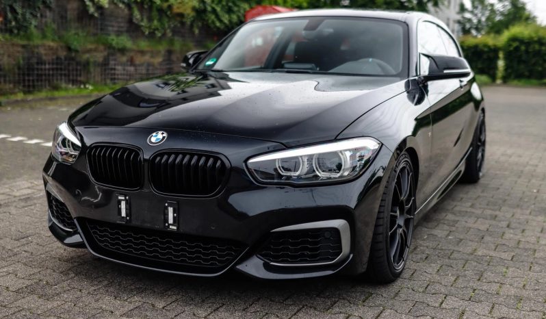 BMW M140i xDrive full