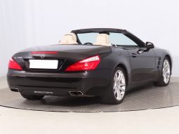 Mercedes-Benz SL, 2012 full