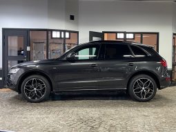 Audi Q5 2,0TDI Q, S-Line full