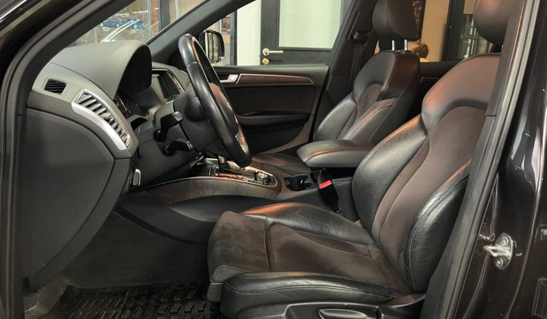 Audi Q5 2,0TDI Q, S-Line full