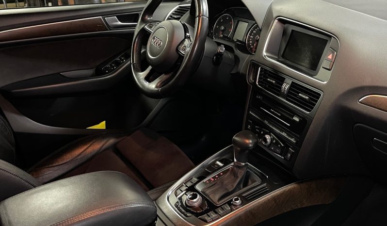 Audi Q5 2,0TDI Q, S-Line full