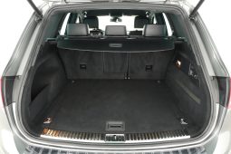 Volkswagen Touareg, 2015 full