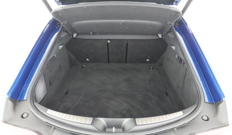 Mercedes-Benz AMG GT 4 Door full