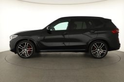 BMW X5, 2022 full